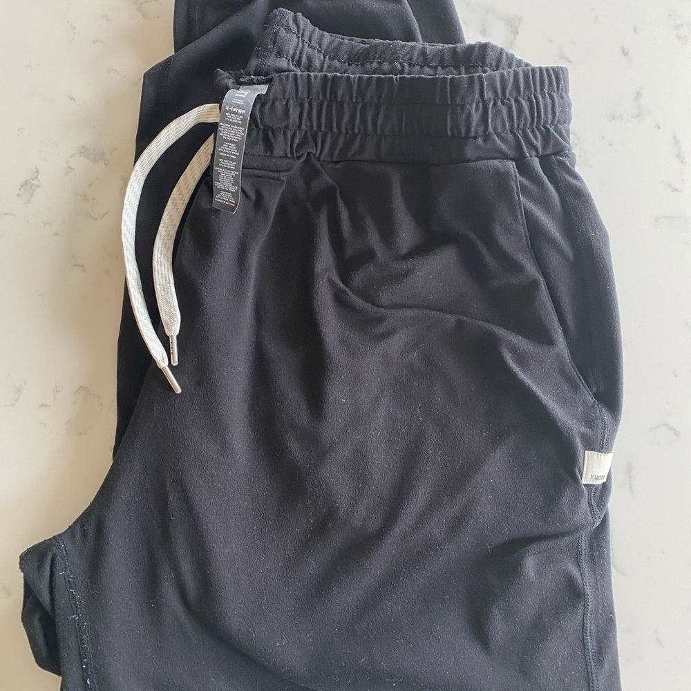 Vuori Joggers